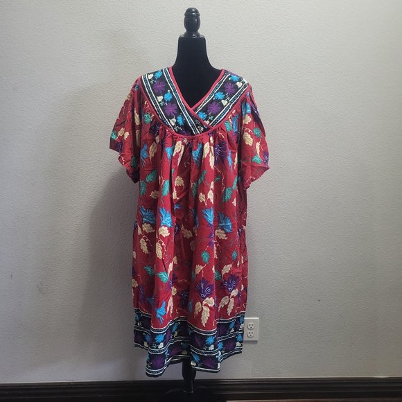 Phases Dresses & Skirts - Phases Vintage Retro Women's Long Dress w/Pockets, Red Multicolored, 4X